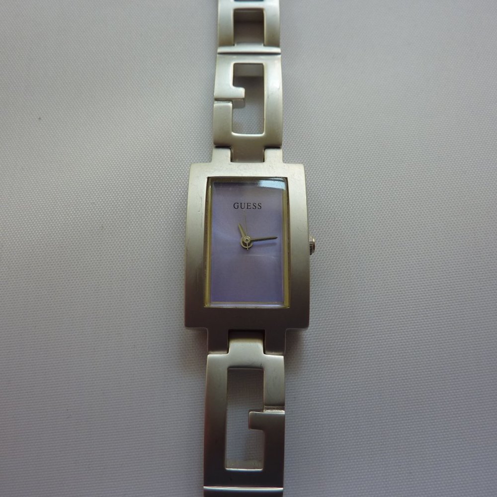 Guess Pre Owned Ladies Watch Satin Nickel Finish